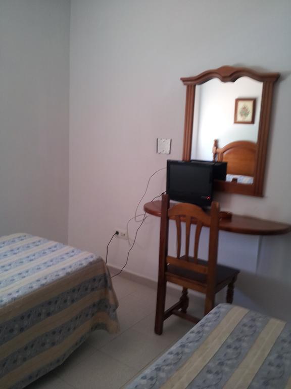 Hotel Real Los Barrios Eksteriør billede
